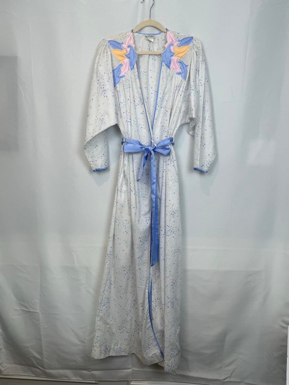 Vintage Natori 1980s Maxi Robe Wrap Duster Applique Pastel Size M Philippines